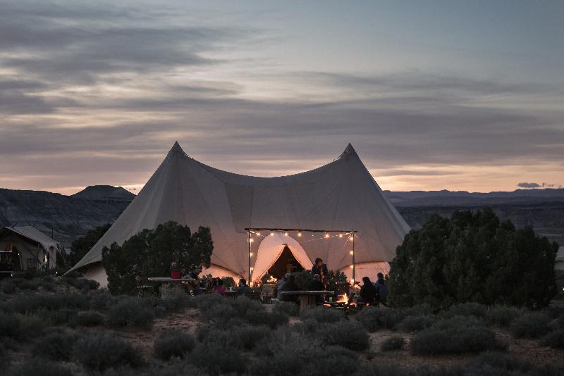 Under Canvas Moab Luaran gambar