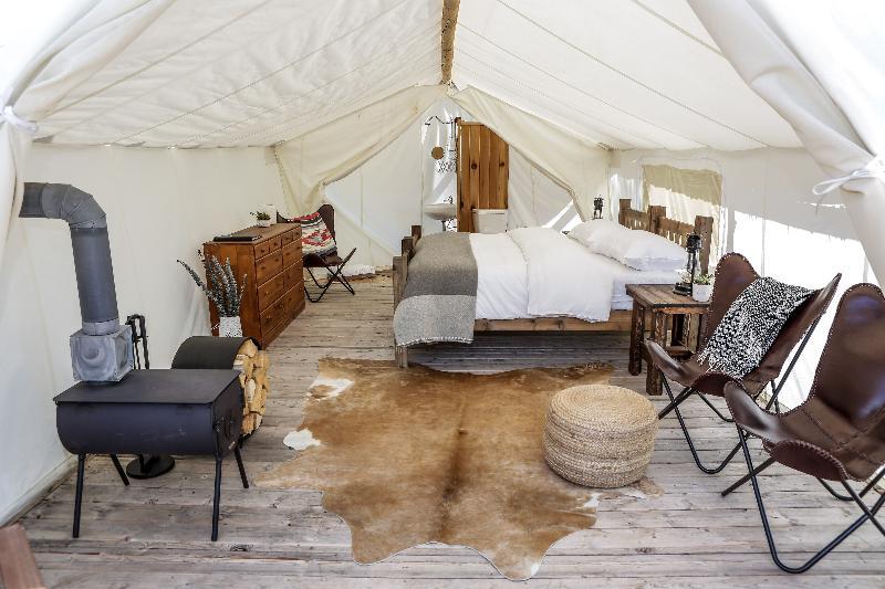 Under Canvas Moab Luaran gambar
